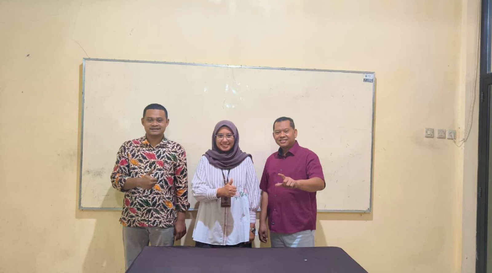 Penandatanganan Pakta Integritas Dan Penyerahan SK